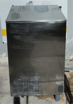 Παγομηχανή Ψεκασμού Μασίφ Παγάκι 70Kg/24h Αποθήκη 40Kg BAR LINE Μεταχειρισμένη